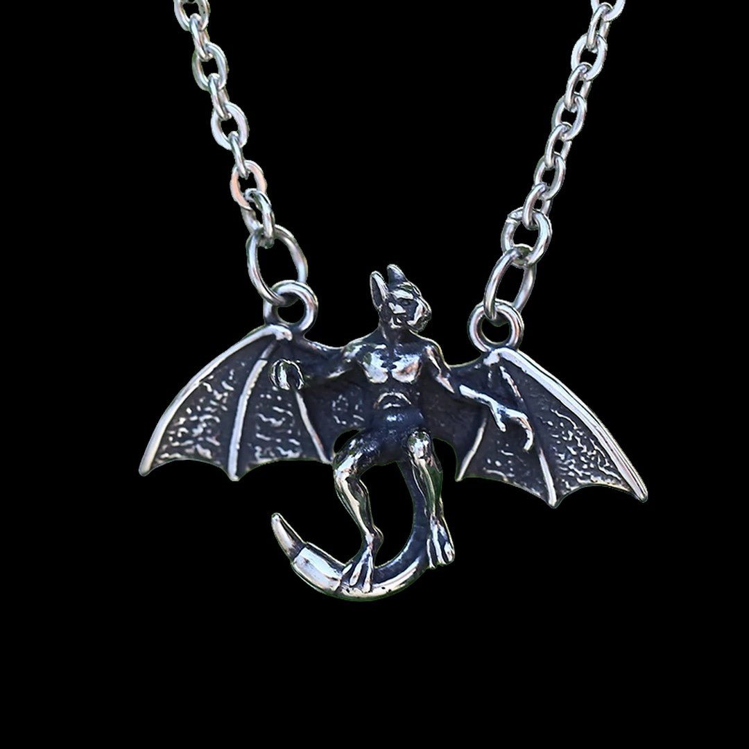 廃盤 GARGOYLE PENDANT WITH DOUBLE CROSS TRAVIS WALKER ガーゴイル