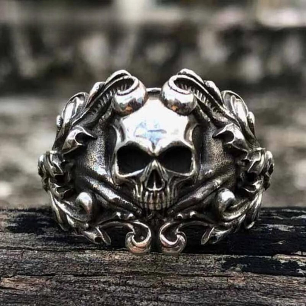 Demask Skull Ring - Chrome Cult