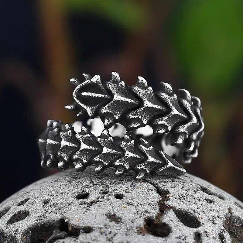 Dragon Spine Ring - Chrome Cult