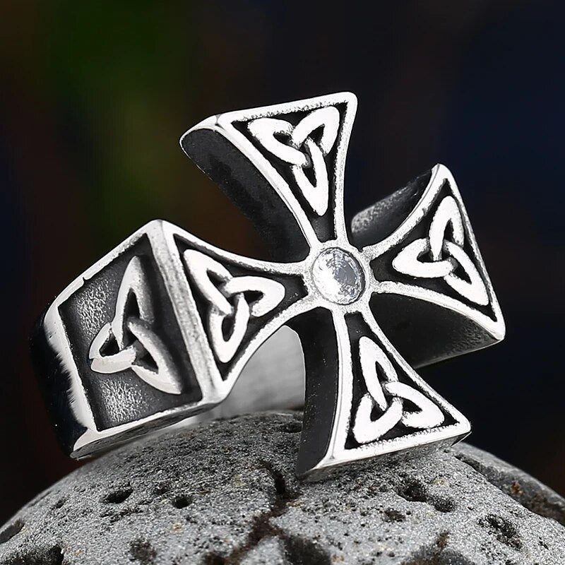 Stone Triquetra Cross Ring - Chrome Cult