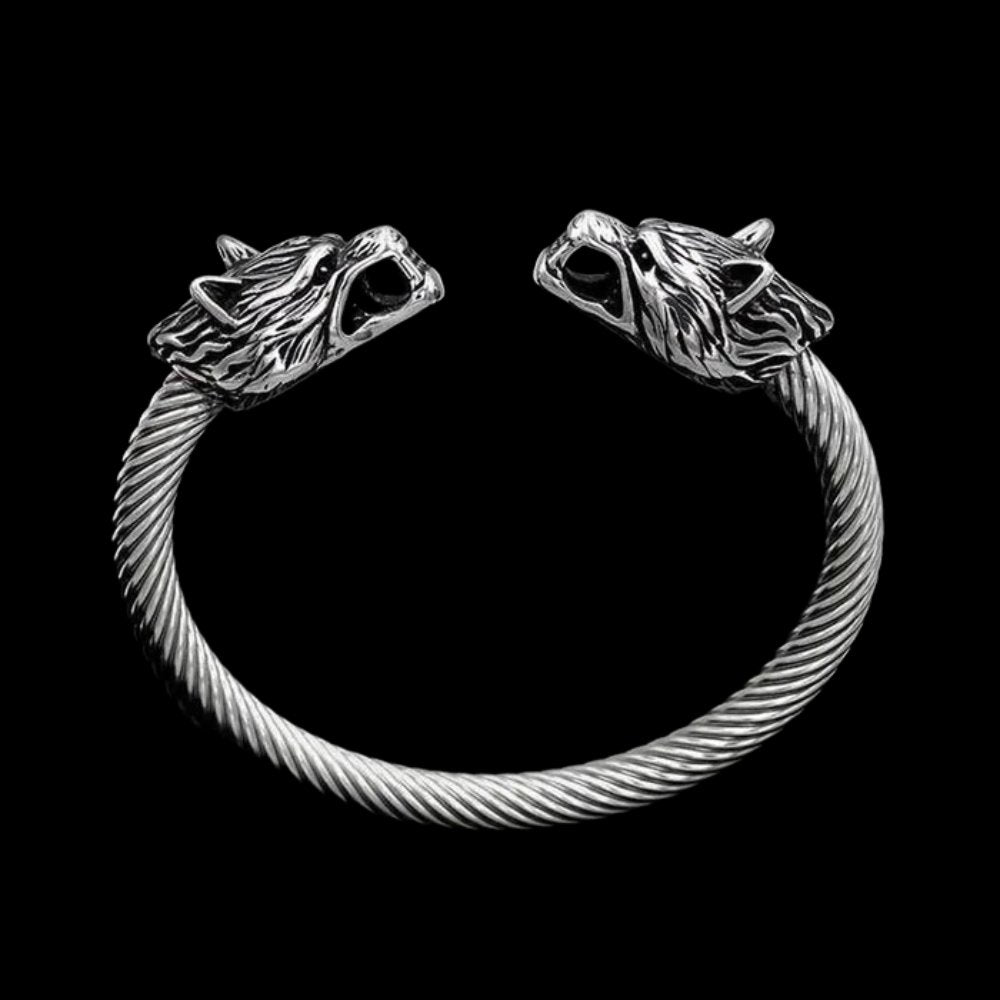 Twisted Wolf Head Bracelet - Chrome Cult