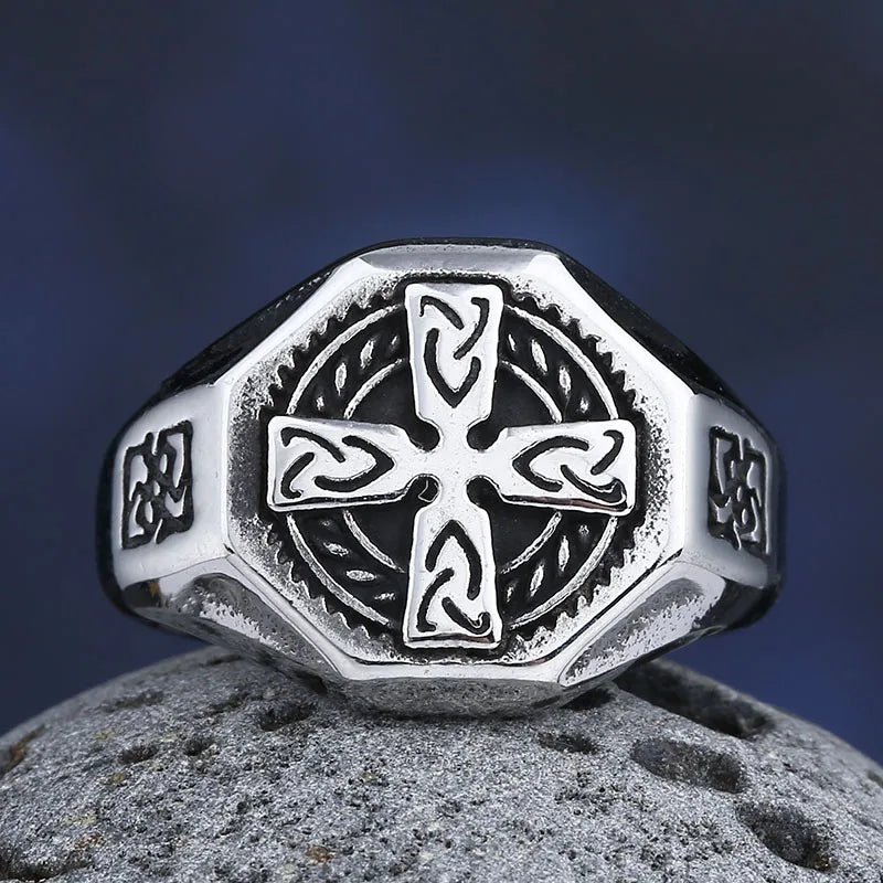 Viking Triquetra Cross Ring - Chrome Cult