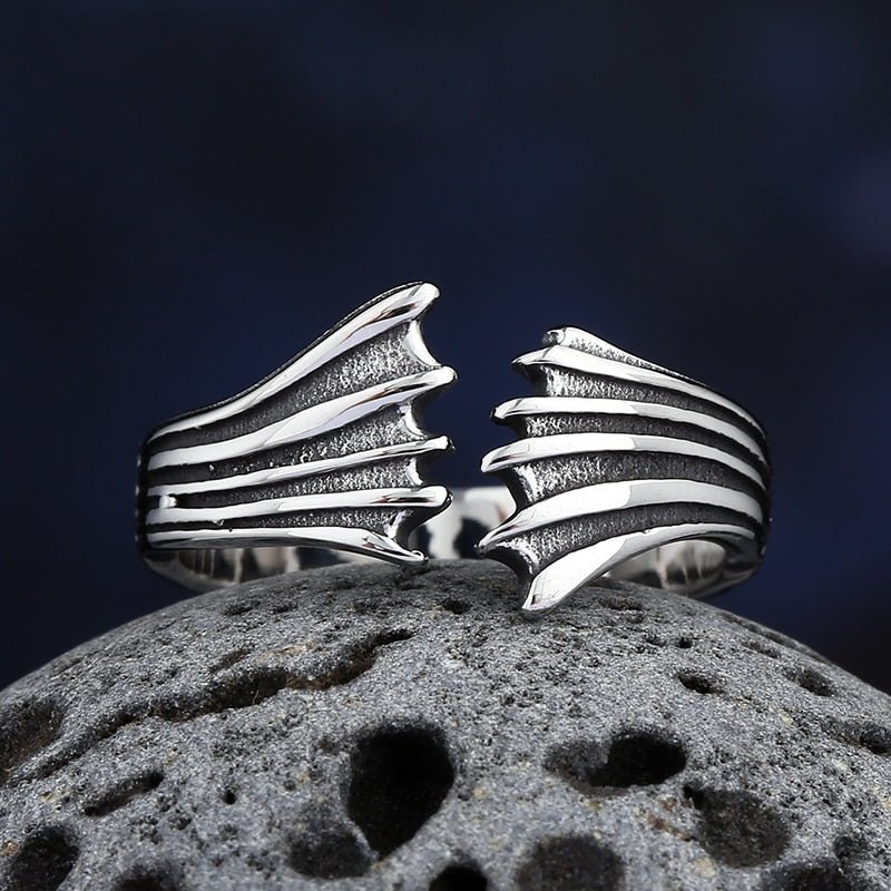 Wings Ring - Chrome Cult