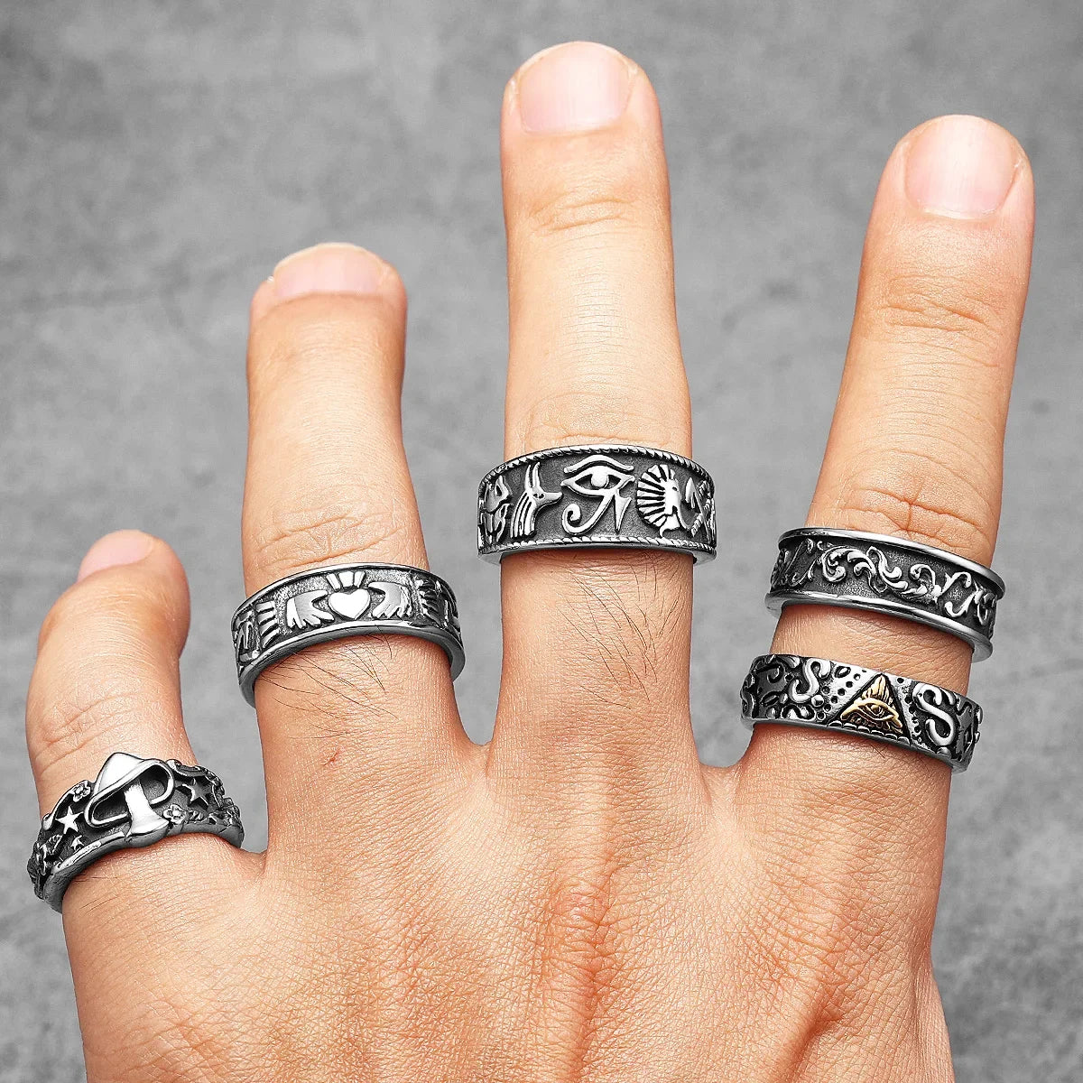 Thornscript Ring