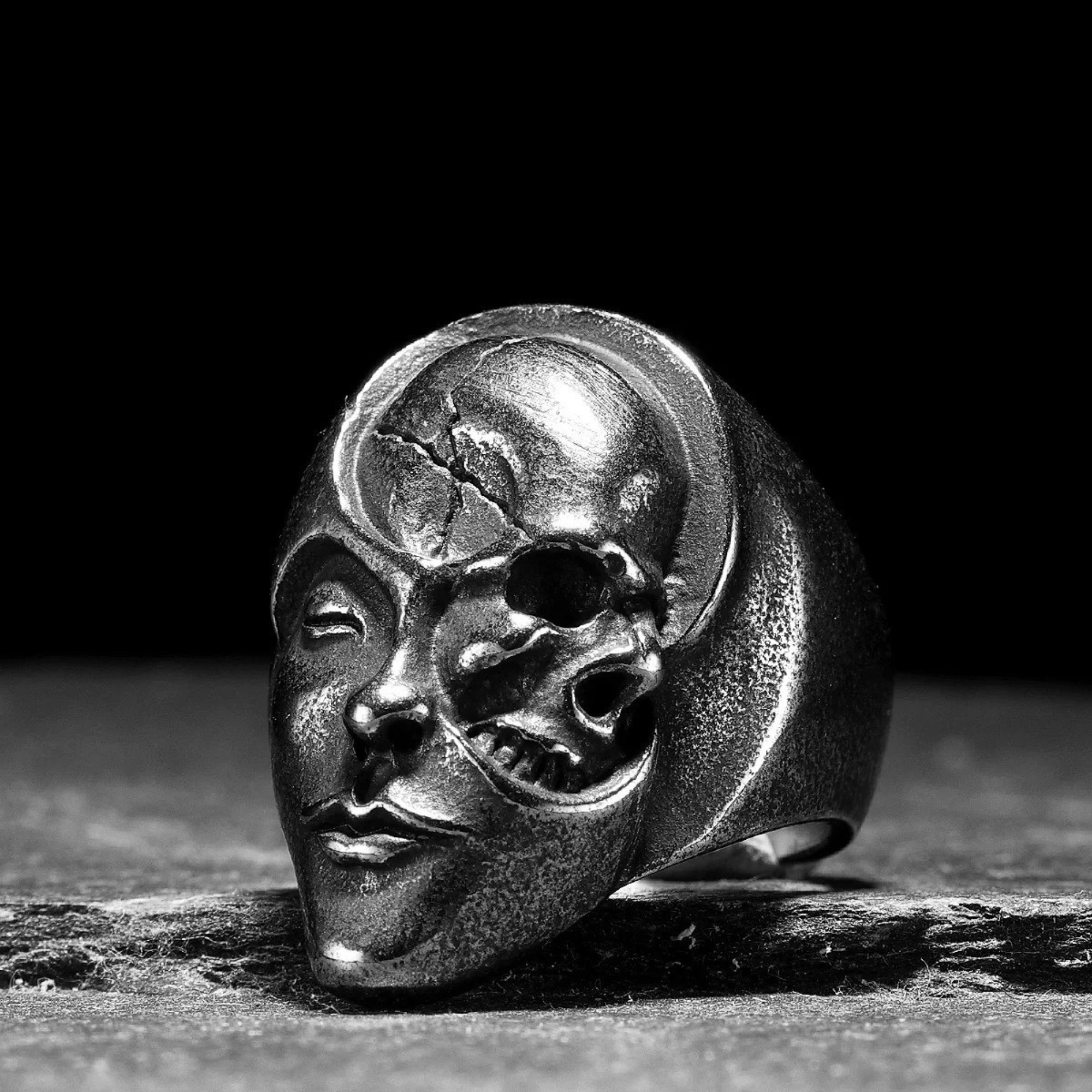 Duality Skull Ring – 316L Stainless Steel Gothic Jewelry by Chrome Cult