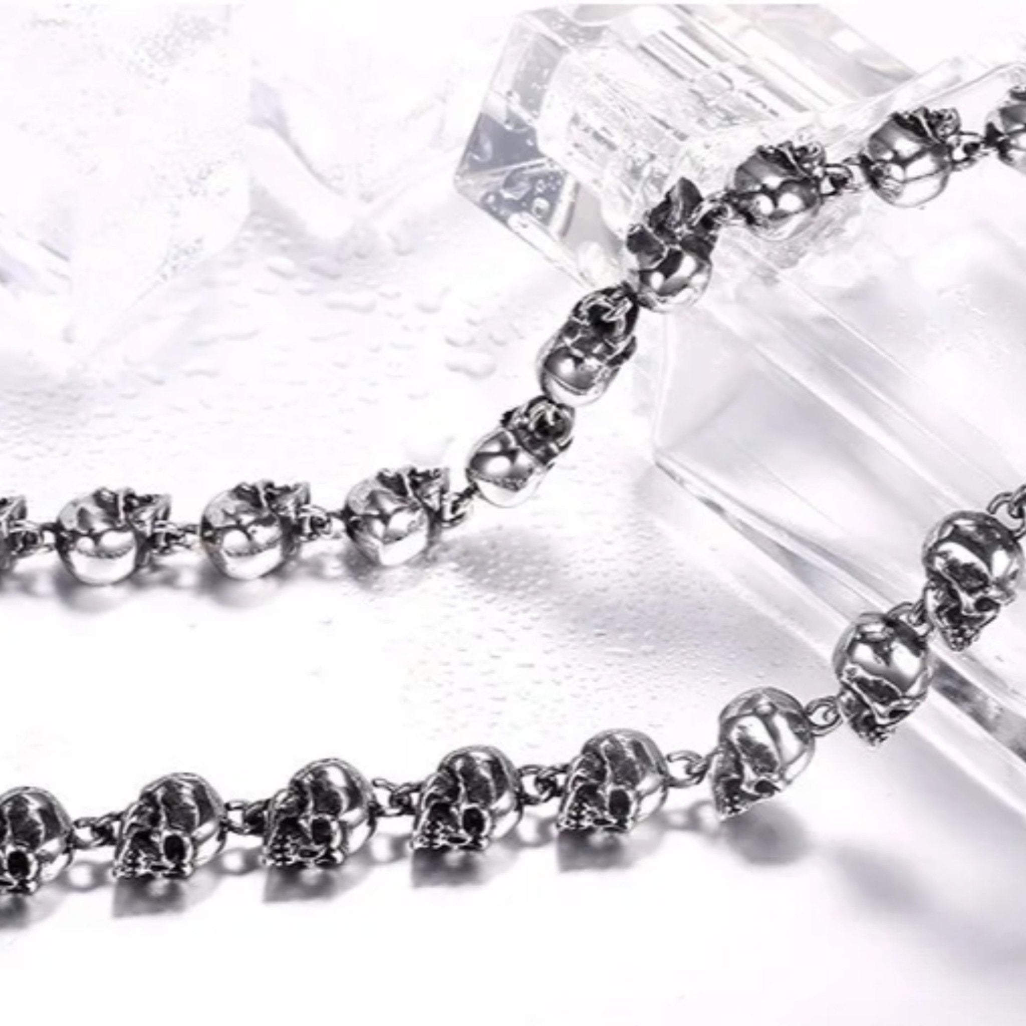 Ritual of Skulls Chain - Chrome Cult