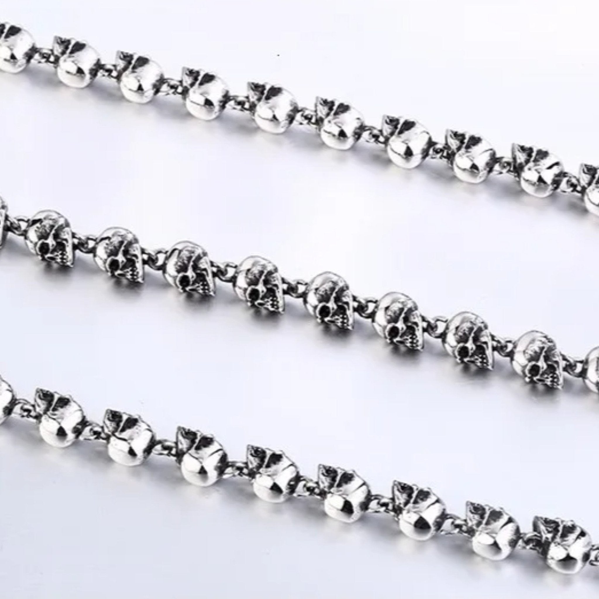 Ritual of Skulls Chain - Chrome Cult