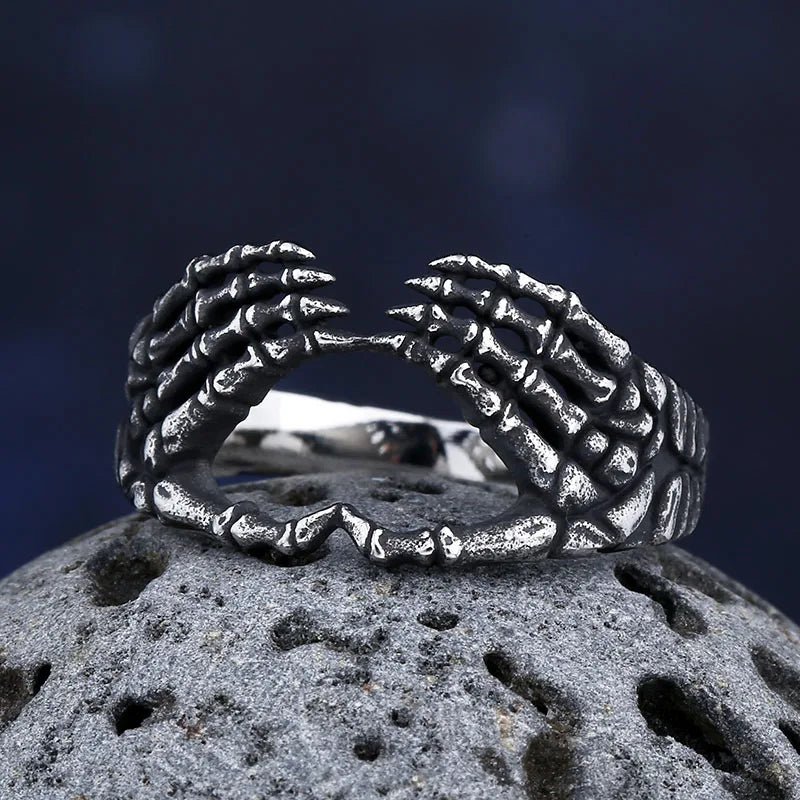 Skeleton Hands Heart Ring - Chrome Cult