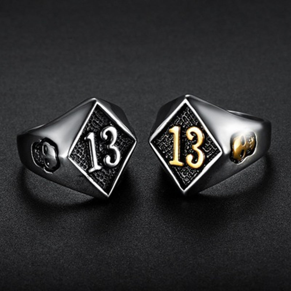 13 Skull Ring