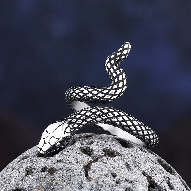 3D Snake Ring - Chrome Cult