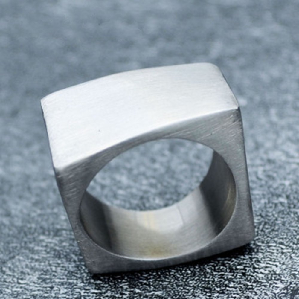 Asymmetrical Block Ring