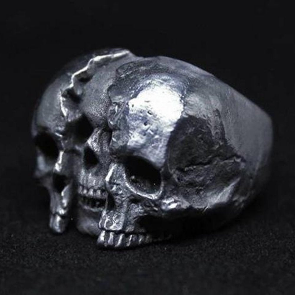 Calvarium Three-Headed Skulls Ring