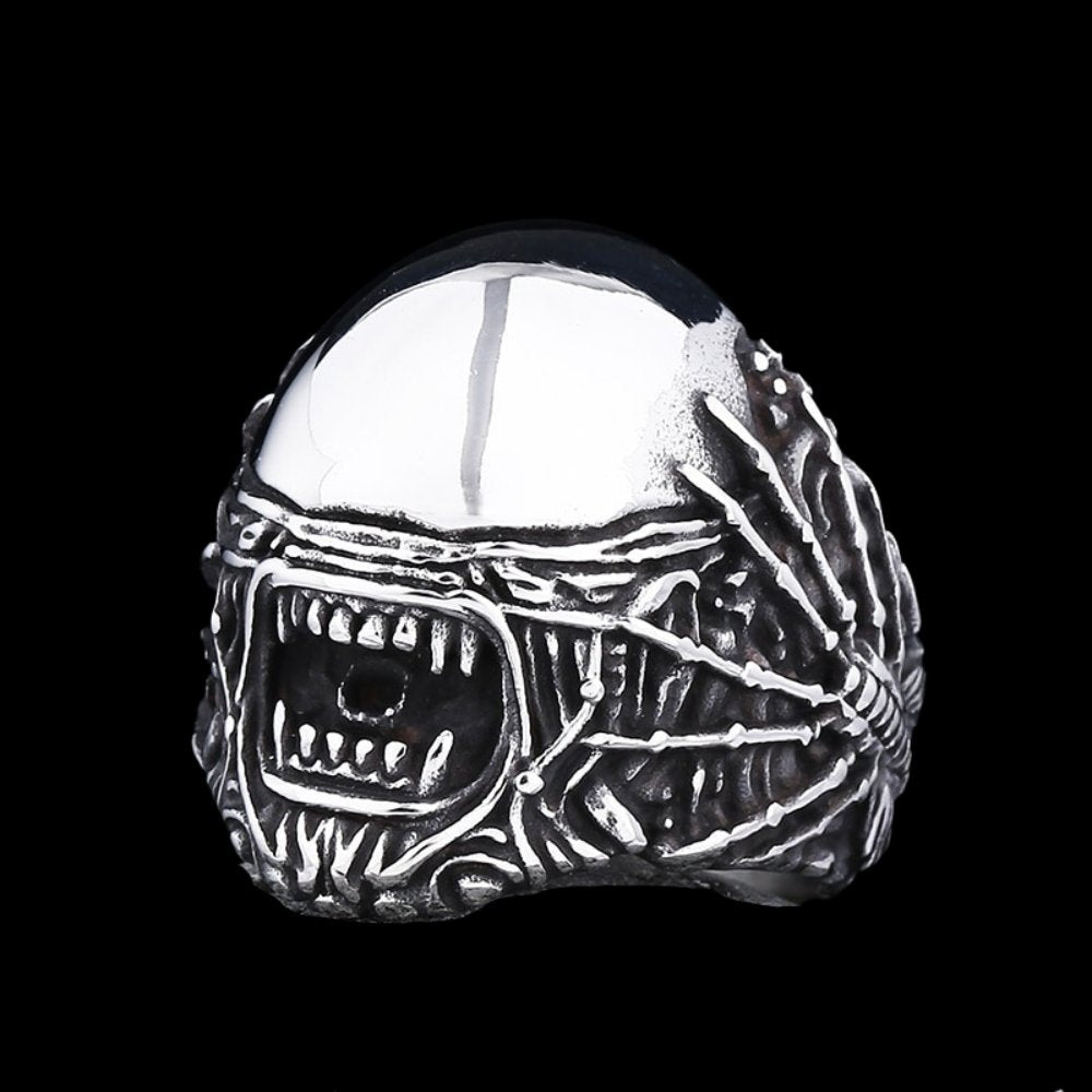 Cyberpunk Skull Head Ring - Chrome Cult