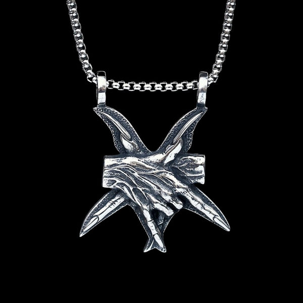 devil-hands-pentagram-pendant-