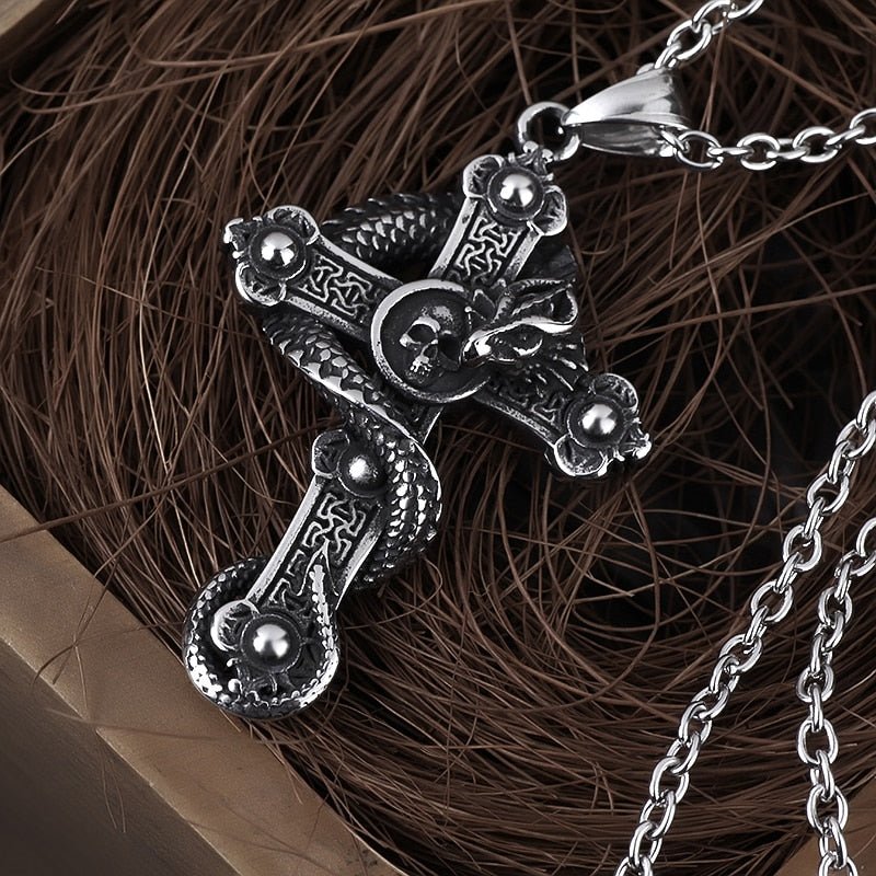 Dragon Budded Cross Skull Pendant