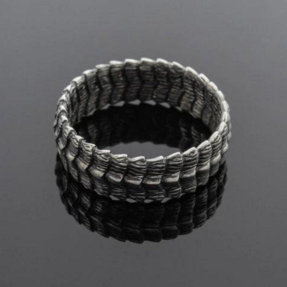 Dragon Scales Eternity Ring - Chrome Cult