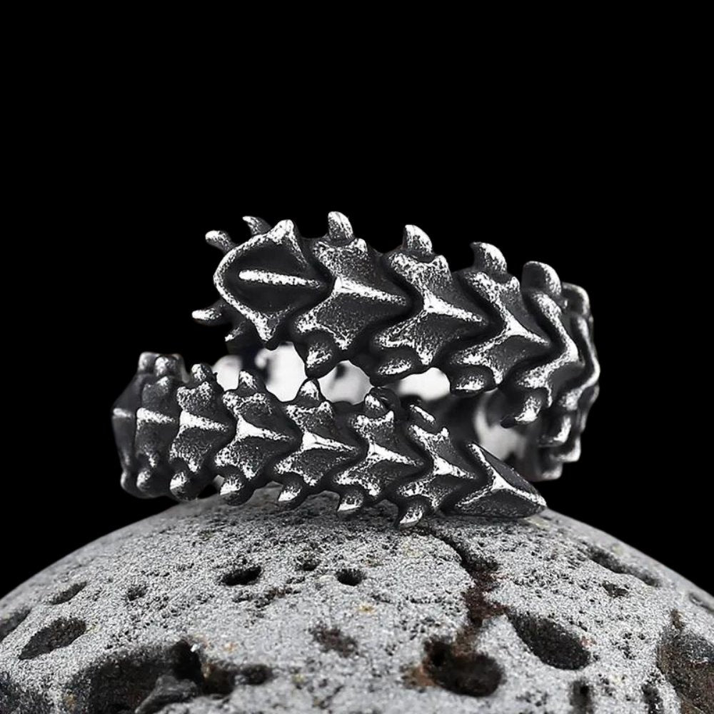 Dragon Spine Ring - Chrome Cult