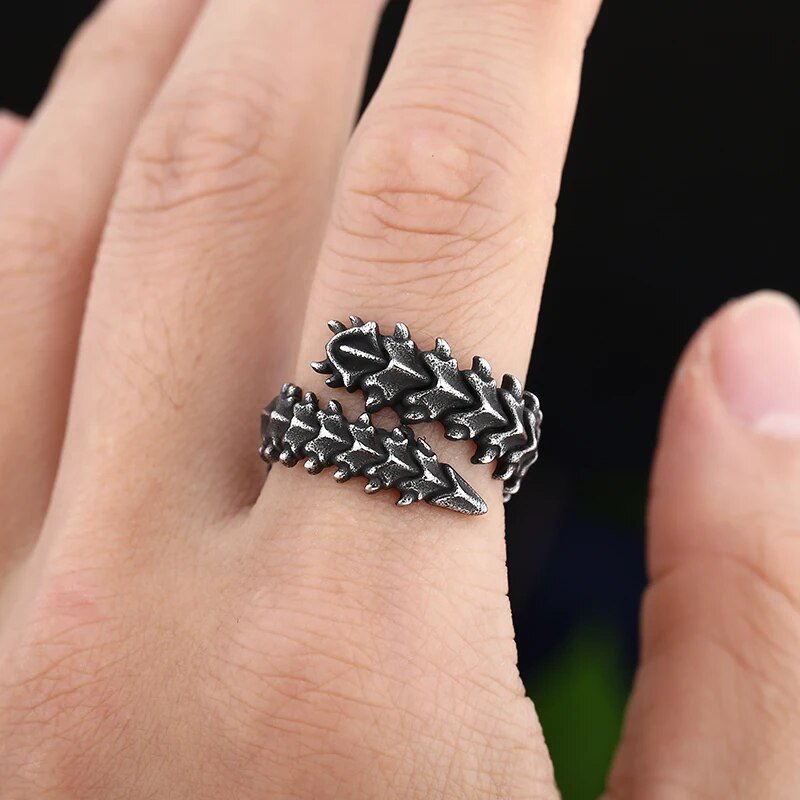 Dragon Spine Ring - Chrome Cult