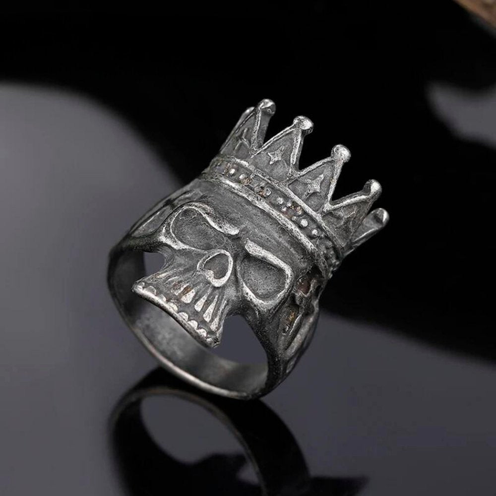 Fallen Ruler Skull Ring - Chrome Cult