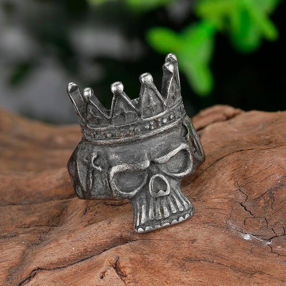 Fallen Ruler Skull Ring - Chrome Cult