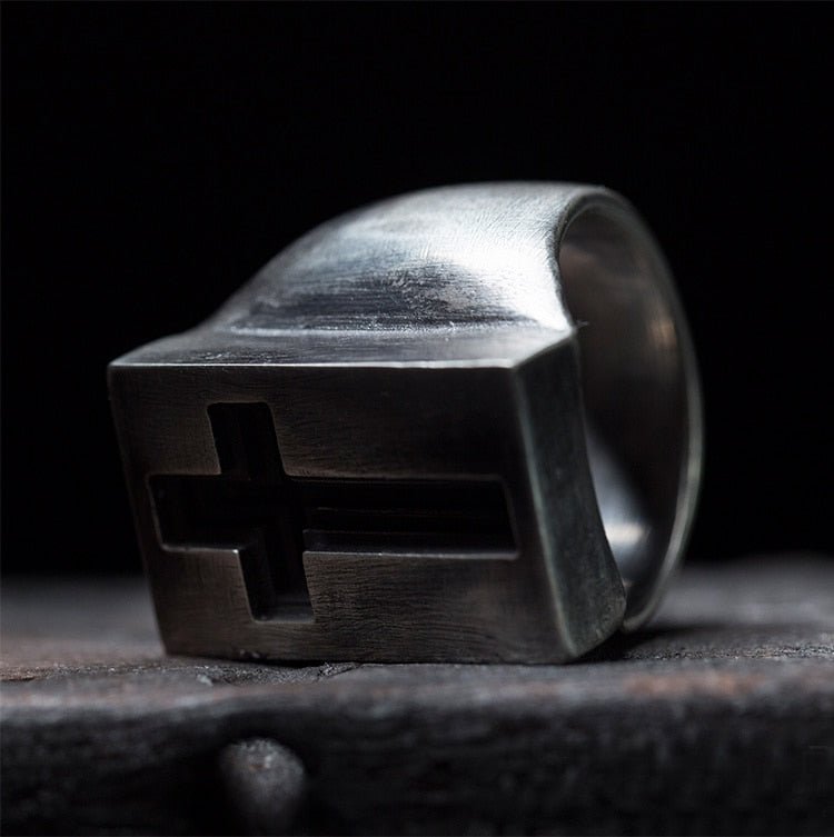 Gate Of Heaven Cross Ring - Chrome Cult