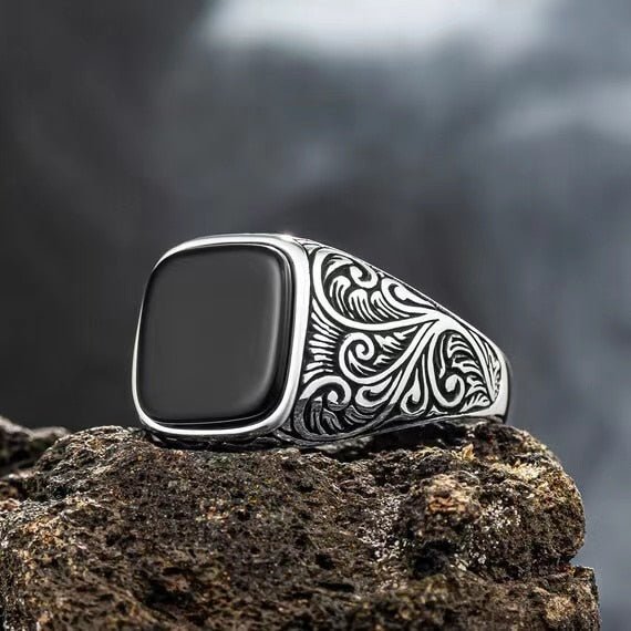 Gem Floral Band Ring - Chrome Cult