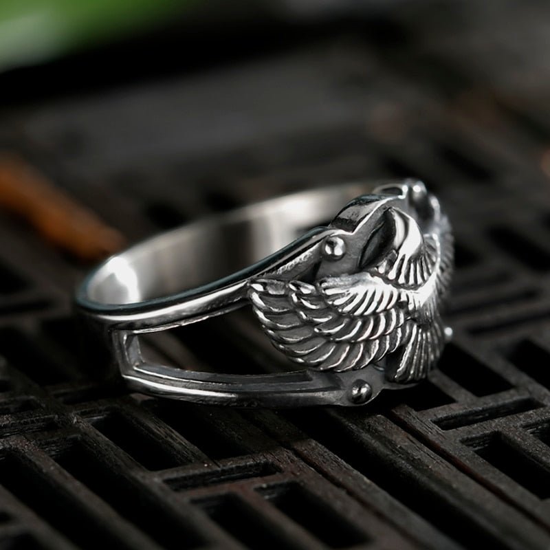 Goshawk Eagle Ring - Chrome Cult