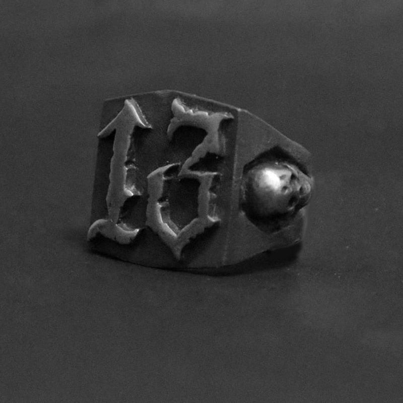 Gothic 13 Skull Ring - Chrome Cult