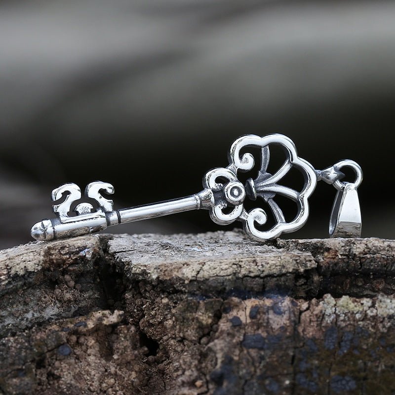 Gothic Antique Key Pendant