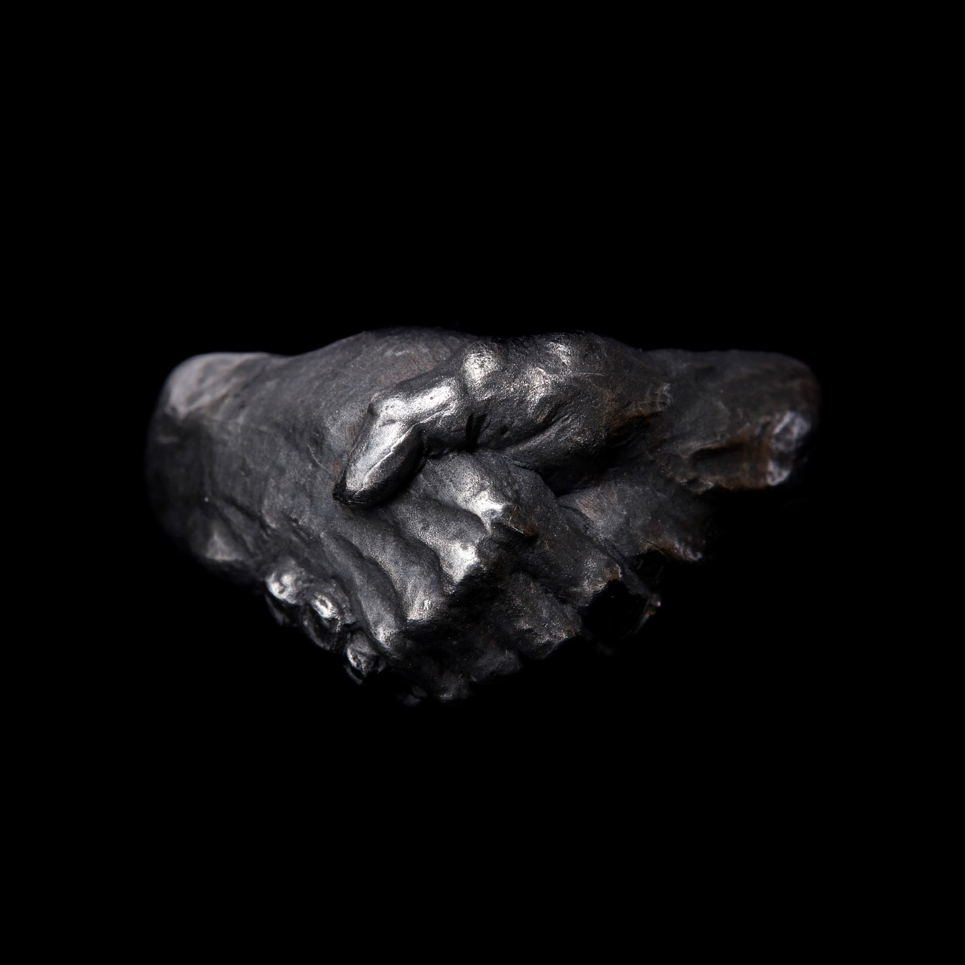 Handshake Ring - Chrome Cult