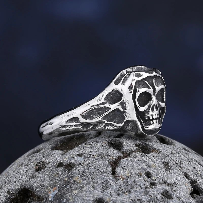 Headstone Skull Ring - Chrome Cult