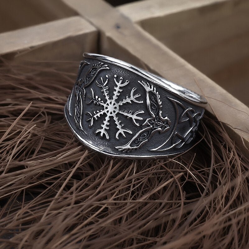 Helm Of Awe Raven Ring - Chrome Cult