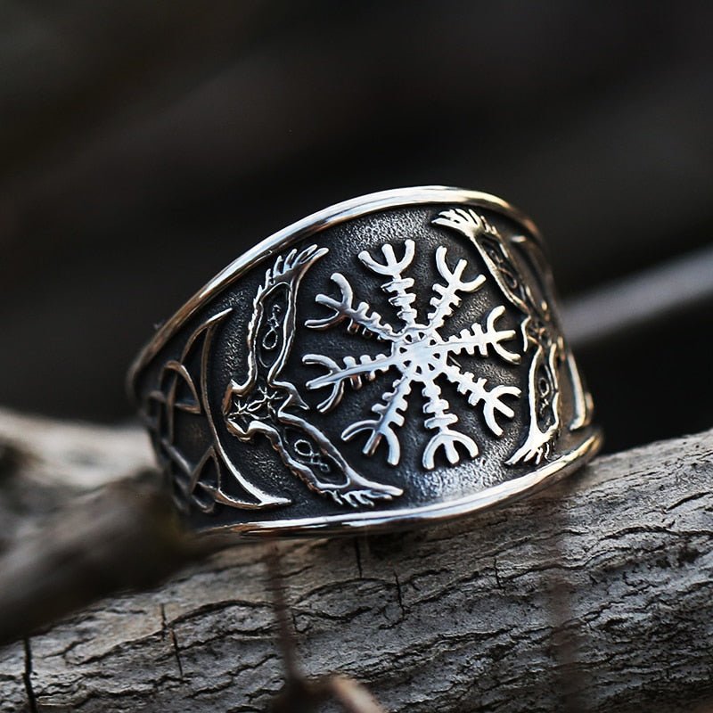 Helm Of Awe Raven Ring - Chrome Cult
