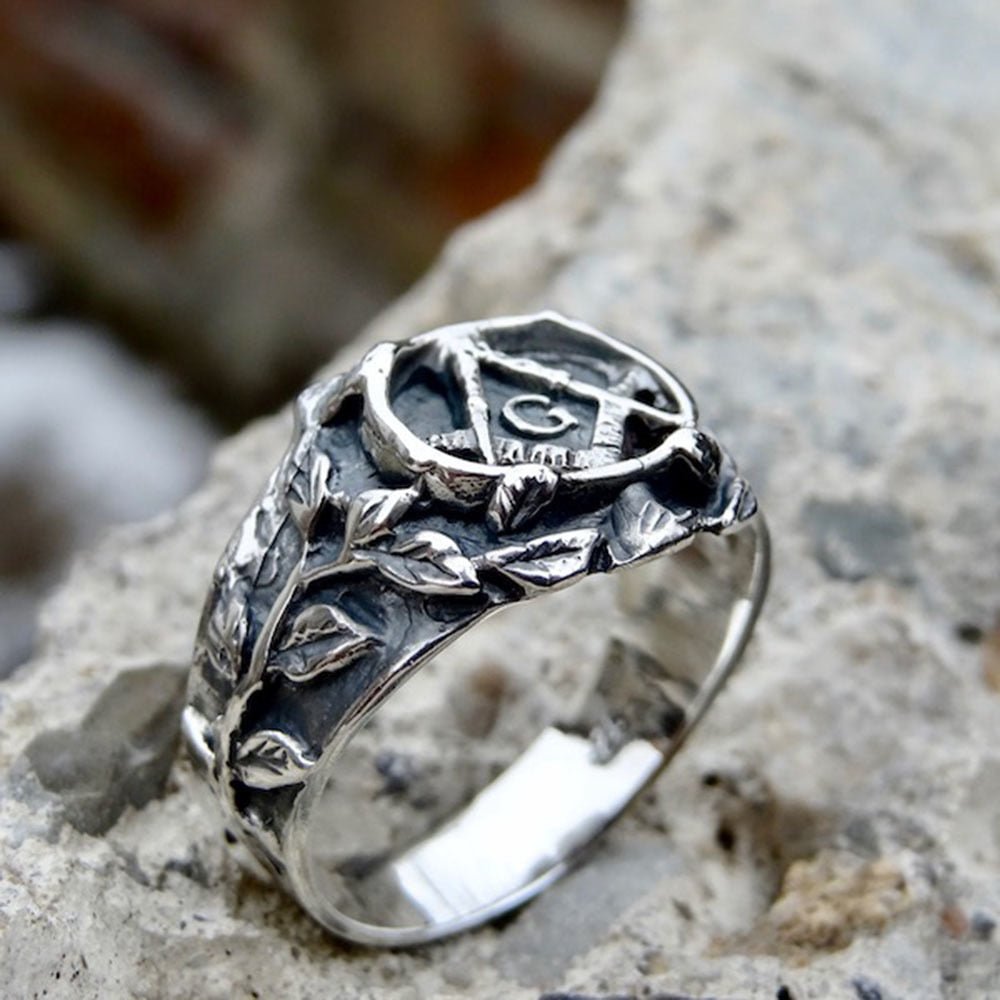 Masonic Square and Compasses Ring