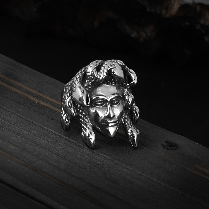 Medusa Ring - Chrome Cult