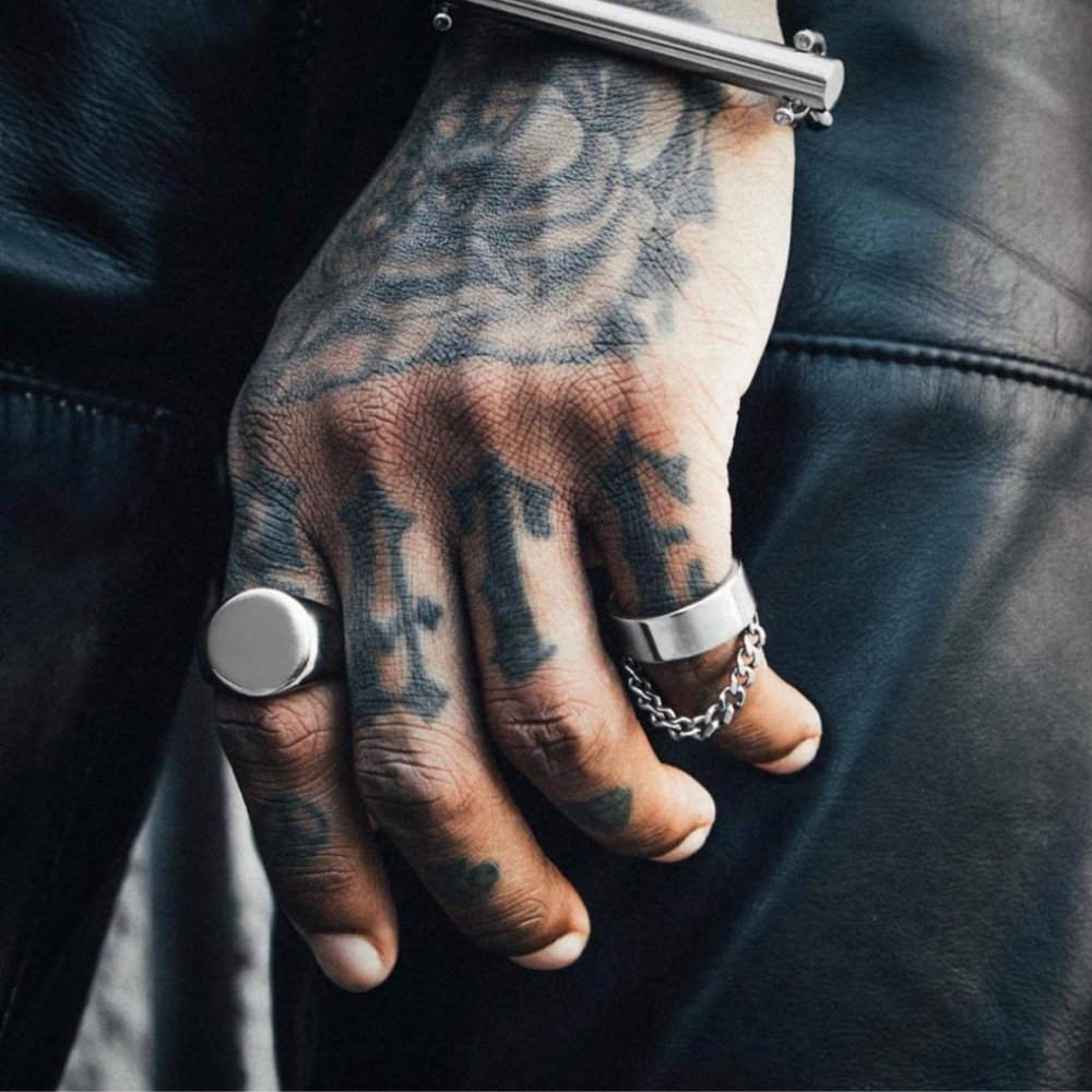 Minimal Signet Ring - Chrome Cult