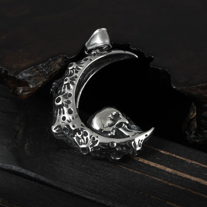 Moon Skull Pendant - Chrome Cult