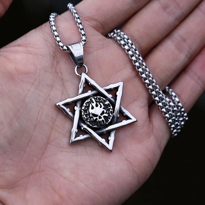 Pentagram Skull Pendant - Chrome Cult