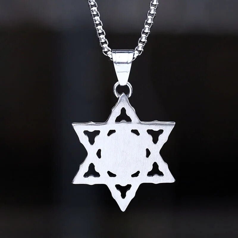 Pentagram Skull Pendant - Chrome Cult