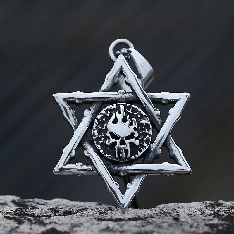 Pentagram Skull Pendant - Chrome Cult