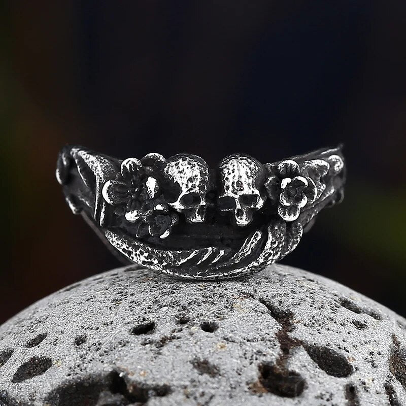 Romantic Homicide Skull Ring - Chrome Cult