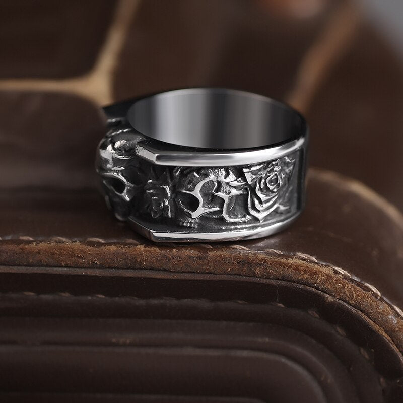 Rose Skull Eternity Ring - Chrome Cult