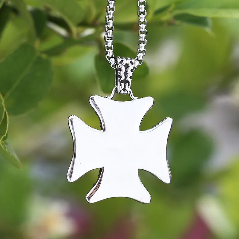 Royal Cross Pendant - Chrome Cult