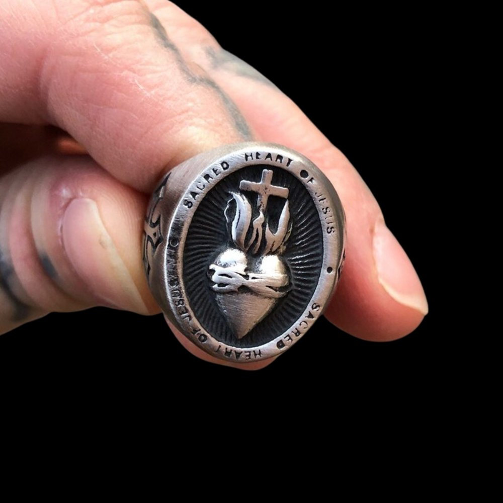 Sacred Heart Of Jesus Cross Ring - Chrome Cult