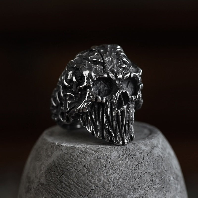 Scar Crack Skull Ring - Chrome Cult