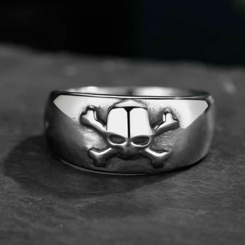 Skull And Crossbones Ring - Chrome Cult