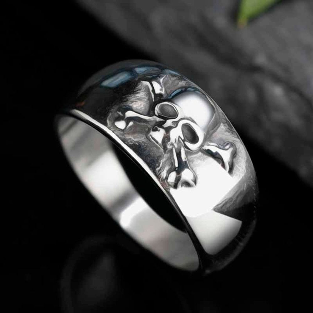 Skull And Crossbones Ring - Chrome Cult