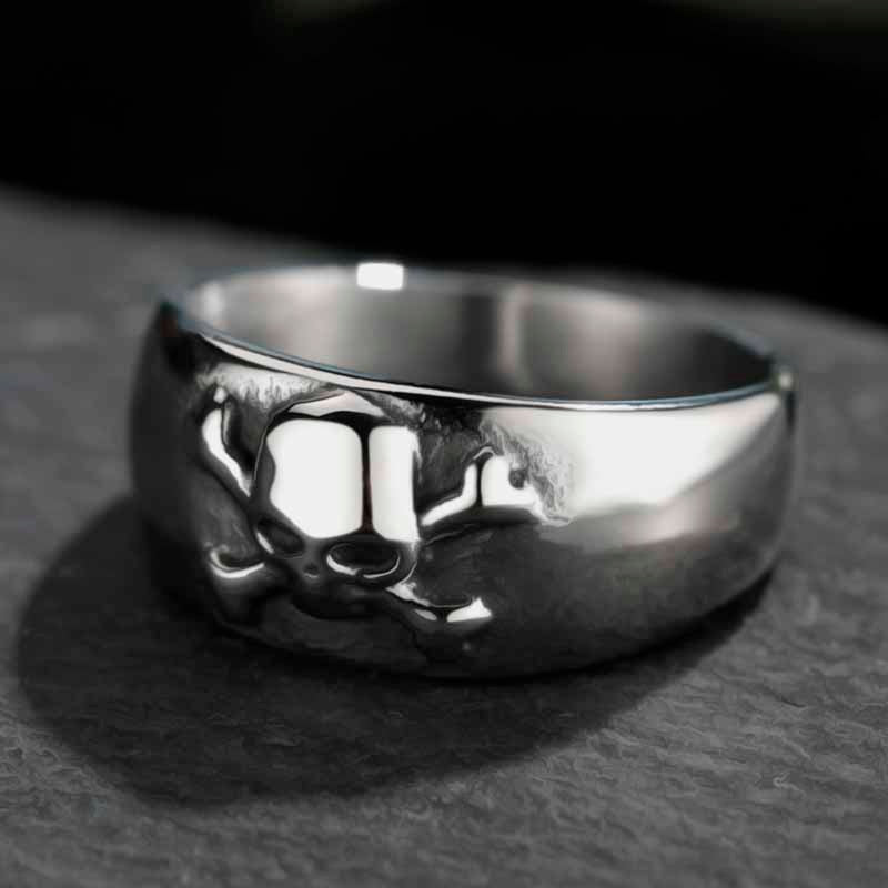 Skull And Crossbones Ring - Chrome Cult