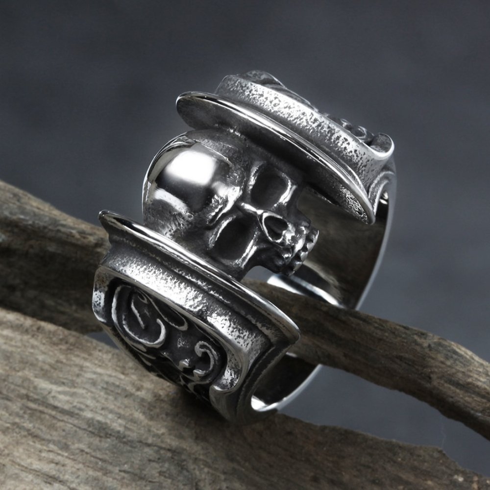 Skull Head Gothic Pattern Ring - Chrome Cult