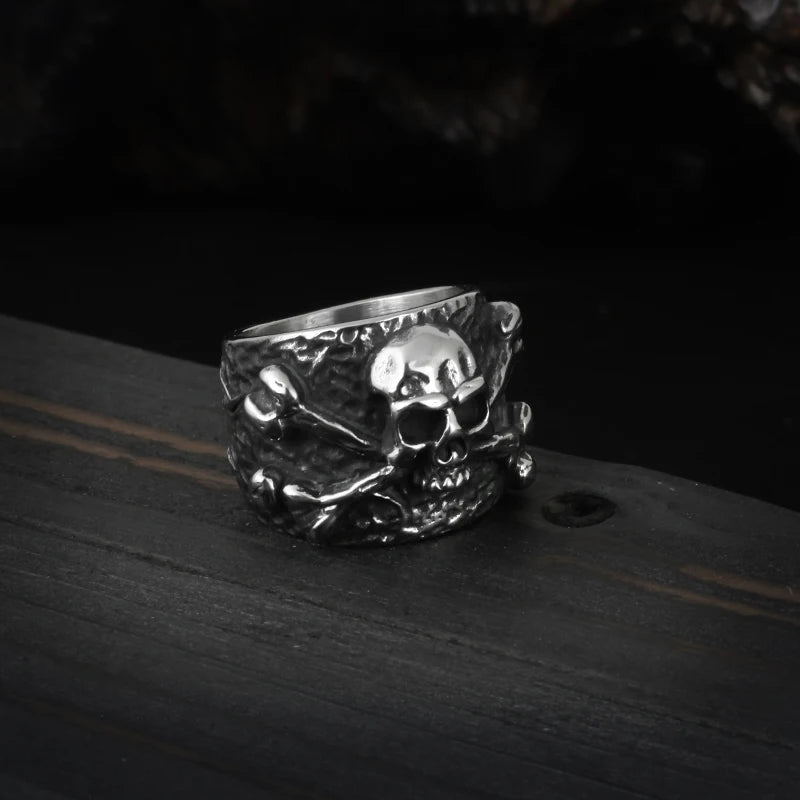 Skull Of The Silent Mary Ring - Chrome Cult